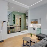 Times Elegant 招待所 埃尔莫波利斯