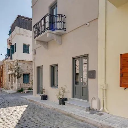 Times Elegant 4* Ermoupoli