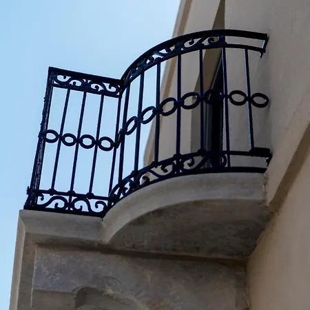 Times Elegant Maison d'hôtes *