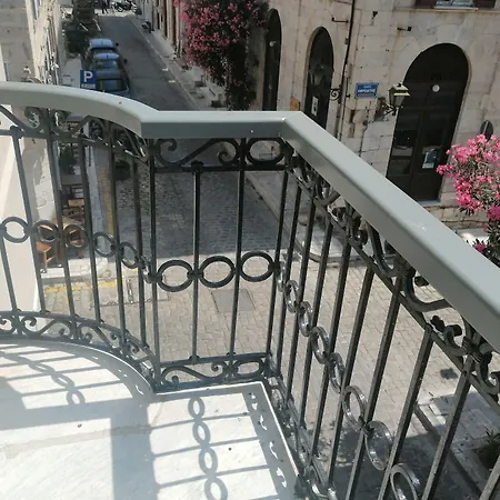 Times Elegant Konukevi 4*