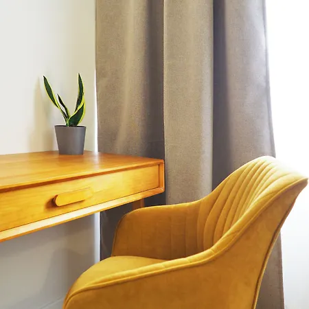 Konukevi Times Elegant Ermoupoli