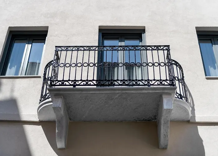 Pensjonat Times Elegant Ermupoli