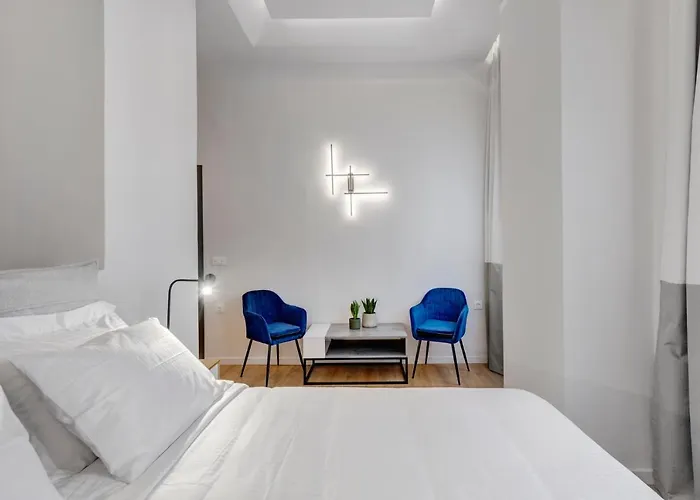 Times Elegant Ermupoli