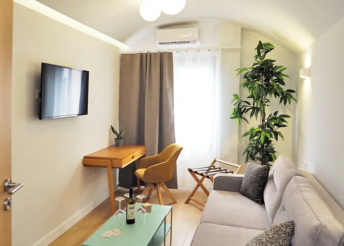 Pensjonat Times Elegant Ermupoli